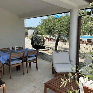 Apartment Volmeness, Pula